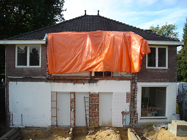 Renovatie herenhuis Geldrop waarbij de woning ook flink uitgebreid wordt.